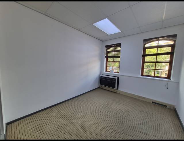 238M² OFFICE TO LET IN SANDTON CENTRAL